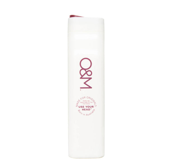 O&M Hydrate and Conquer Shampoo.