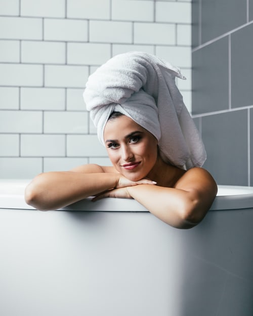 How to maintain a fresh skin for summer using green products?
