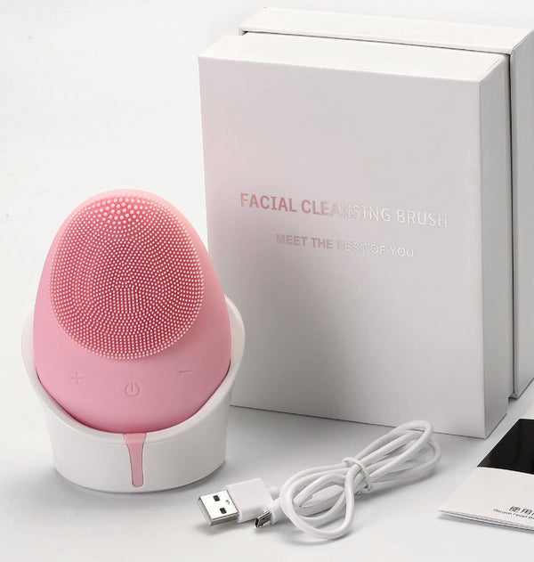 Zaq Mellow Silicone Facial Cleansing Brush.