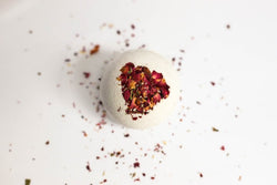Poppy And Petunia Rose Bath Bomb.